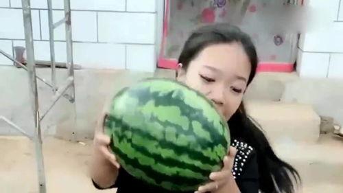 吃瓜小妈大结局完整版免费观看,情感纠葛终落幕，真相大白！  第1张